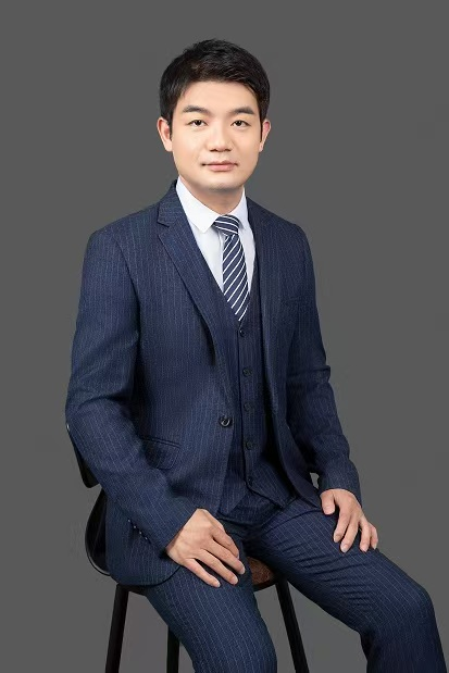 江恒律师职业照